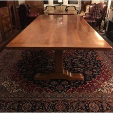 Load image into Gallery viewer, French Provincial Style Pedestal Table
