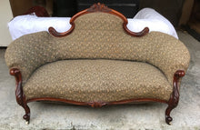 Load image into Gallery viewer, Victorian Mahogany Settee
