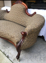 Load image into Gallery viewer, Victorian Mahogany Settee
