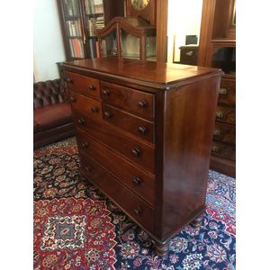 Early Victorian Chest Of Drawers