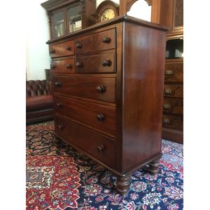 Early Victorian Chest Of Drawers