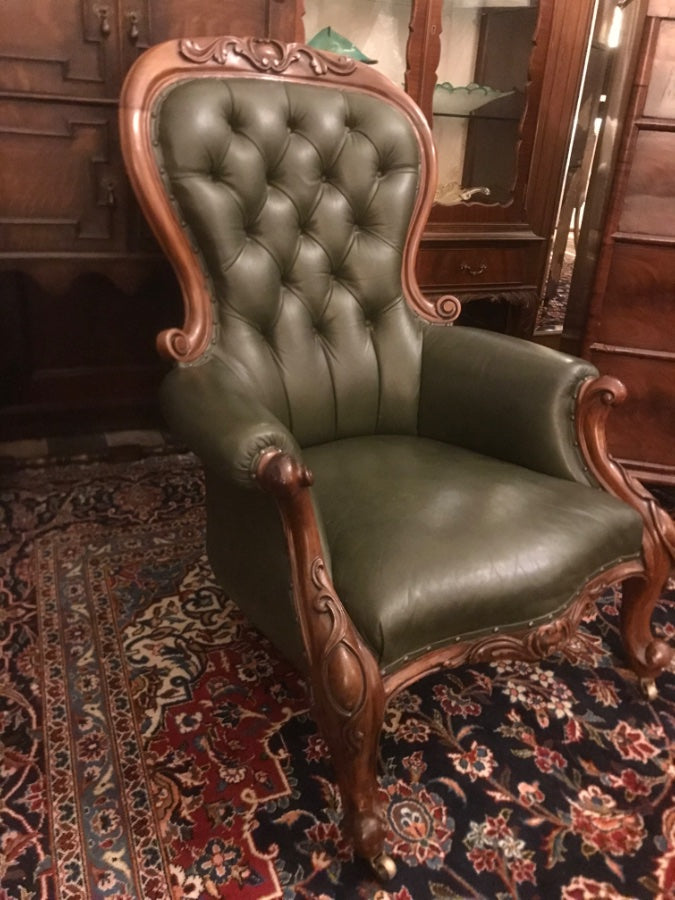 Victorian Mahogany Gents Chair