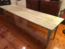 Load image into Gallery viewer, Oak Farmhouse Table
