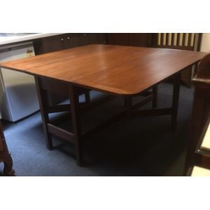 Oak Large Dropside Table