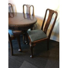 Load image into Gallery viewer, English Mahogany Extension Table
