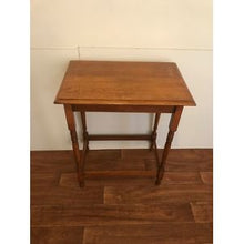 Load image into Gallery viewer, English Oak Occasional Table
