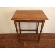 Load image into Gallery viewer, English Oak Occasional Table
